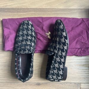 Bougeotte 35 1/2 herringbone penny loafers - worn twice